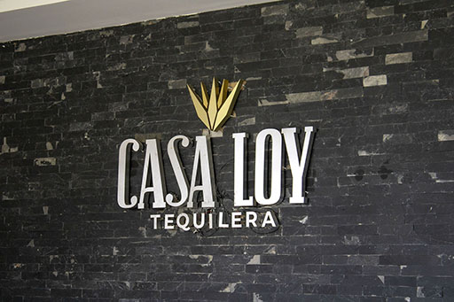 Fachada Casa Loy Tequilera